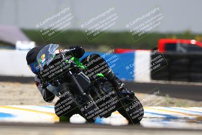 media/Jun-07-2025-TrackDaz (Sat) [[4413525952]]/C Group/1240pm (Turn 1)/